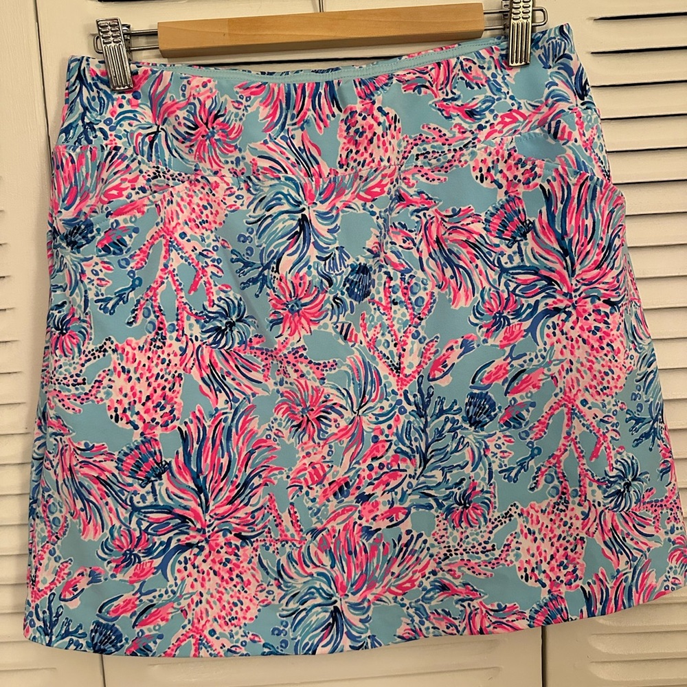 Gently worn Lilly Pulitzer Luxletic Skort